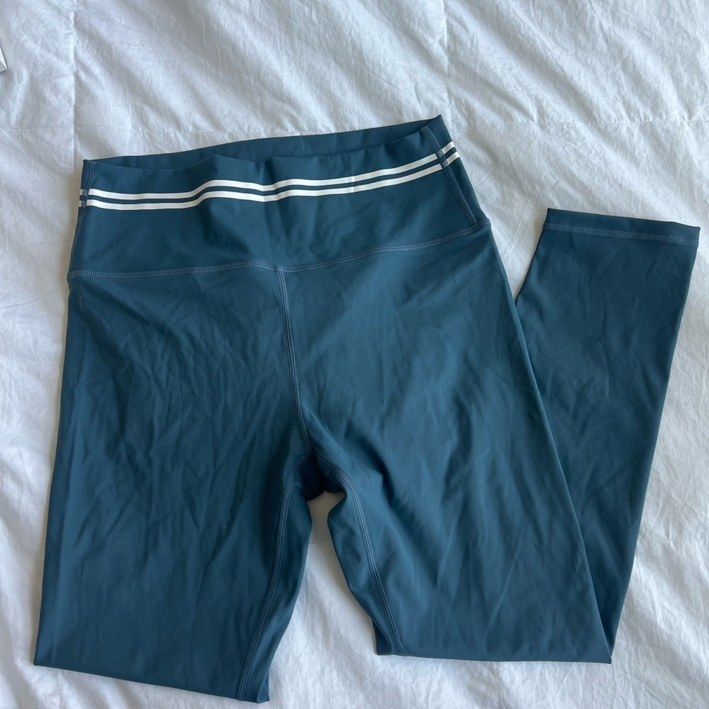 Women’s Blue Leggings